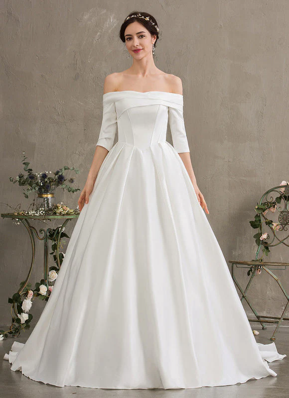 Robe Nuptiale Satinée Épurée Élégante – Image 3
