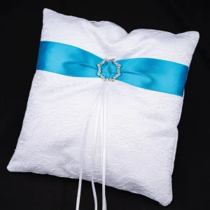 032A Coussin d'alliances blanc avec ruban bleu ciel