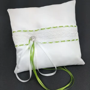 038A Coussin d'alliances blanc avec ruban vert lime