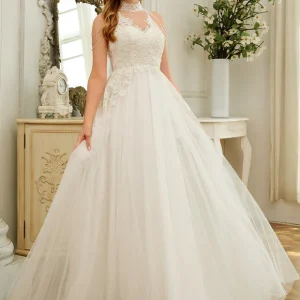 Robe Nuptiale Col Montant Romantique