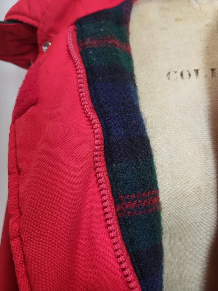 Parka rouge – Image 7