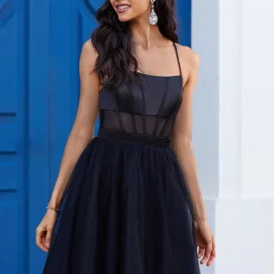 Robe Trapèze Tulle Satinée Élégante