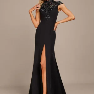 Robe Fourreau Élégante À Fente