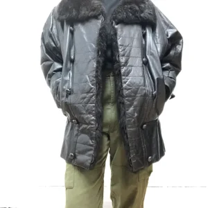 Manteau mi-long en cuir et fourrure