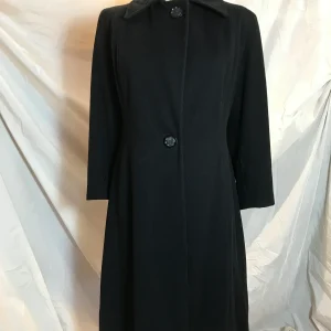 Manteau de laine noir 1940s
