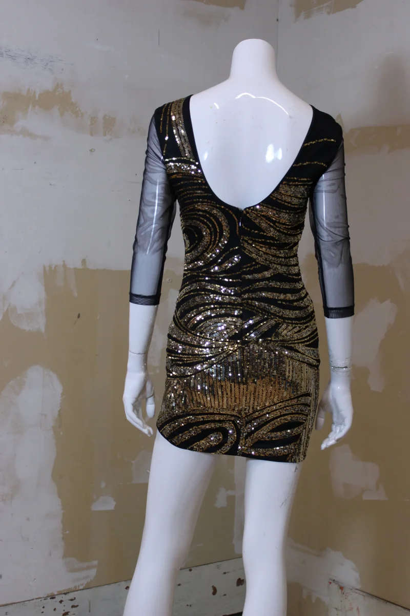 Robe noire à paillettes dorées – Image 5