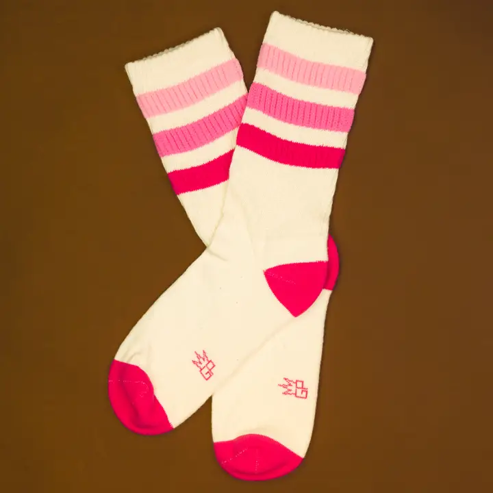 Marcia retro gym socks à rayures roses – Image 5