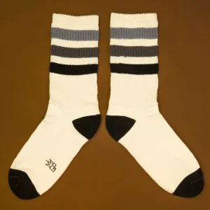Mike retro gym socks à rayures noires