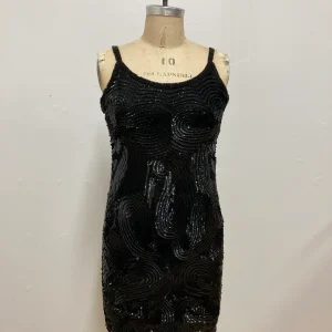 Robe à paillettes noires