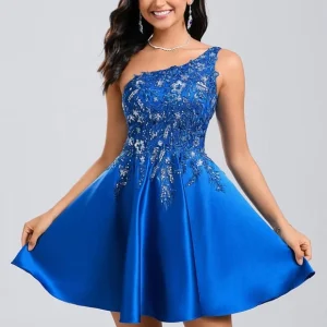 Robe De Bal Bleu Vif Ornée