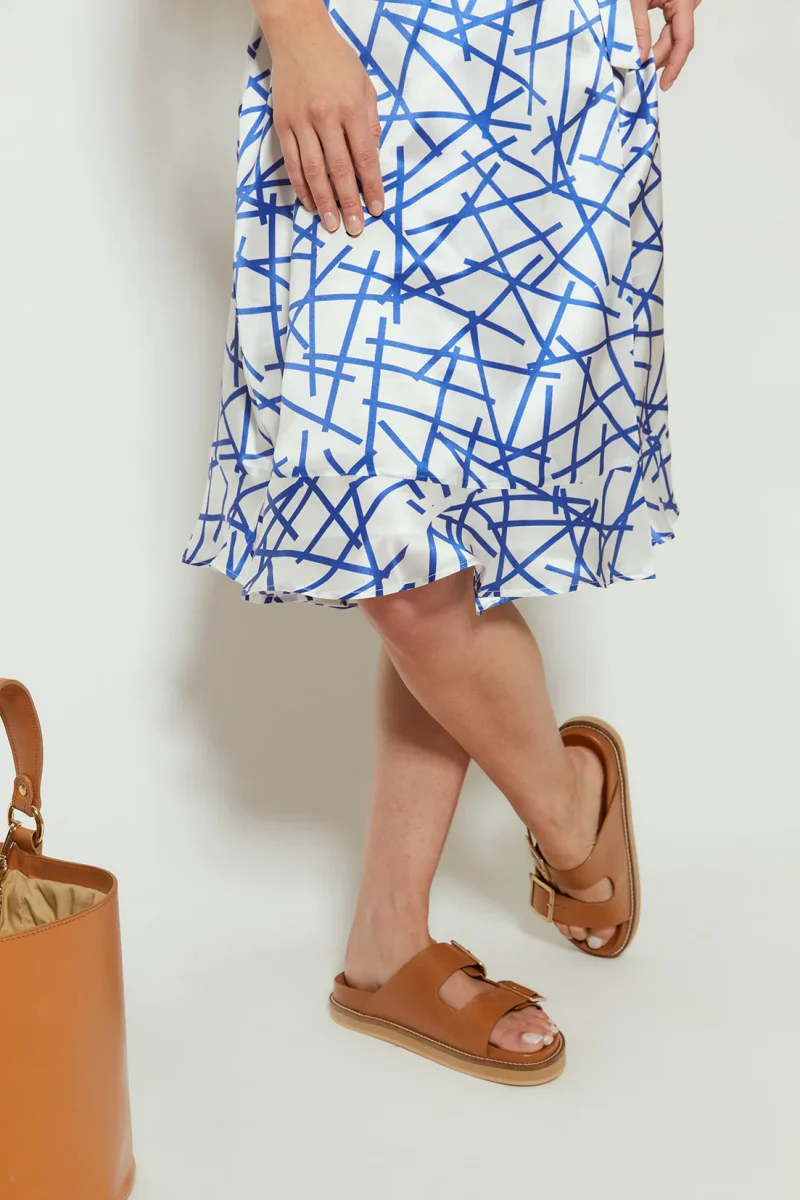 Robe Portefeuille Clémence- Motif Graphique – Image 4